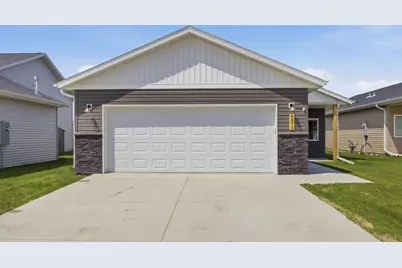 6873 67th Street S, Horace, ND 58047 - Photo 1