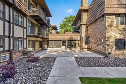 215 Barry Avenue S #216, Wayzata, MN 55391 - Photo 24