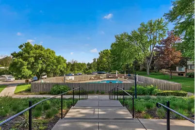215 Barry Avenue S #216, Wayzata, MN 55391 - Photo 70