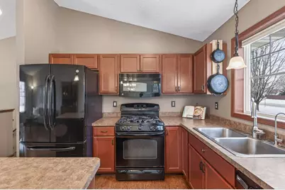 1674 Palomino Street, Shakopee, MN 55379 - Photo 14