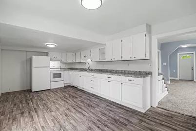 319 Buchanan Street, Red Wing, MN 55066 - Photo 12