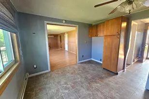 127 S State St, Warren, MN 56762 - Photo 10