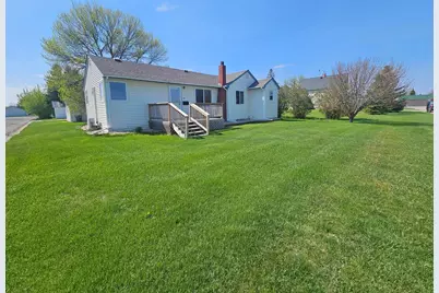 127 S State Street, Warren, MN 56762 - Photo 1