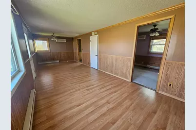 127 S State Street, Warren, MN 56762 - Photo 6