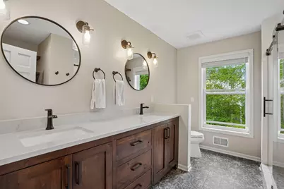 2908 Hilltop Drive, Chaska, MN 55318 - Photo 32