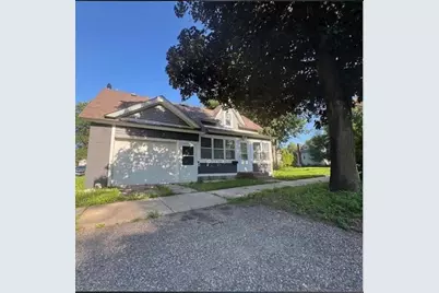 915 3rd Avenue NW, Faribault, MN 55021 - Photo 2