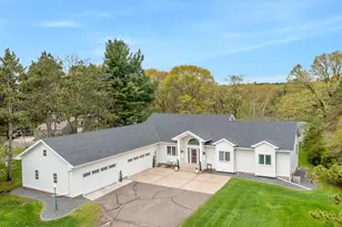 13355 Thomas Dr, Little Falls, MN 56345 - Photo 2