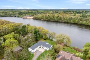 13355 Thomas Dr, Little Falls, MN 56345 - Photo 4