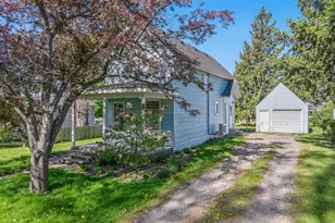 50 Mill St, Zumbrota, MN 55992 - Photo 2
