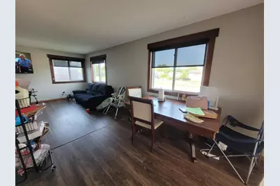 3101 81st Avenue N, Brooklyn Park, MN 55443 - Photo 20