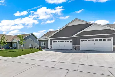 3403 Iris Drive, Eau Claire, WI 54703 - Photo 2