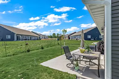 3403 Iris Drive, Eau Claire, WI 54703 - Photo 30