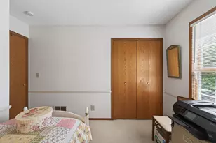 11106 Oregon Ave S, Bloomington, MN 55438 - Photo 26