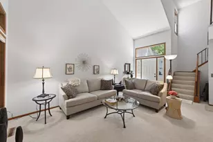 11106 Oregon Ave S, Bloomington, MN 55438 - Photo 10