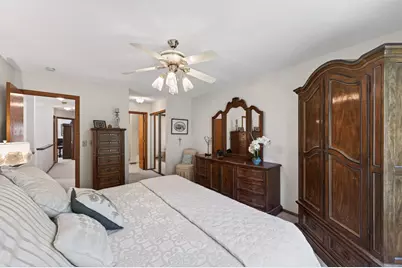 11106 Oregon Avenue S, Bloomington, MN 55438 - Photo 18