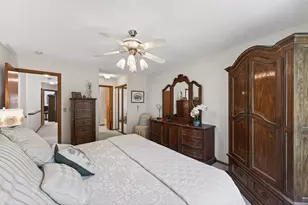 11106 Oregon Ave S, Bloomington, MN 55438 - Photo 18
