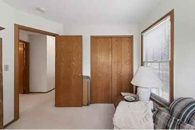 11106 Oregon Avenue S, Bloomington, MN 55438 - Photo 24