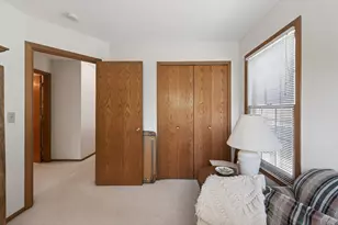 11106 Oregon Ave S, Bloomington, MN 55438 - Photo 24
