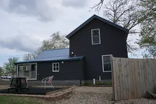 914 NE 2nd Ave NE, Long Prairie, MN 56347 - Photo 2