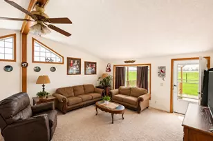 82090 State Hwy 251, Hollandale, MN 56045 - Photo 4