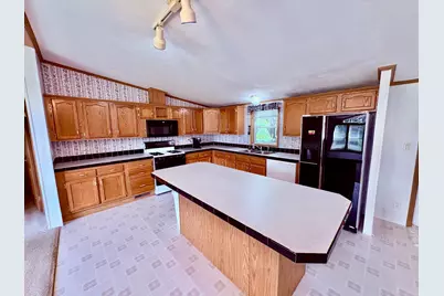 2640 18th Street NW, Baudette, MN 56623 - Photo 38