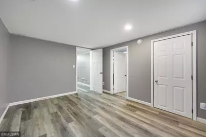 1066 Beatrice Street, Eagan, MN 55121 - Photo 24