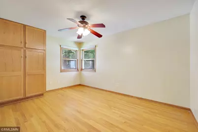 1066 Beatrice Street, Eagan, MN 55121 - Photo 14