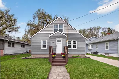 1349 10th Avenue S, Fargo,  58103 - Photo 1