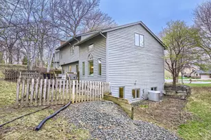 4315 Harbor Ln N, Plymouth, MN 55446 - Photo 30