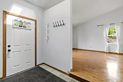 979 Pointe Way, Eagan, MN 55123 - Photo 6