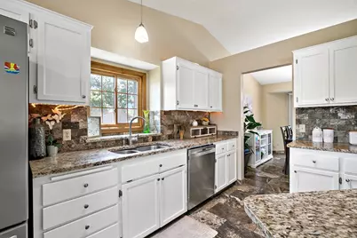16467 Godson Drive, Lakeville, MN 55044 - Photo 6
