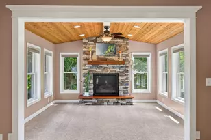 9391 Newcastle Rd, Woodbury, MN 55125 - Photo 20