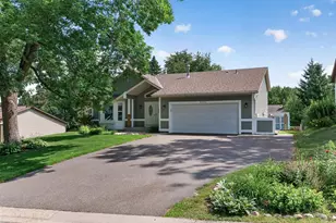9391 Newcastle Rd, Woodbury, MN 55125 - Photo 52