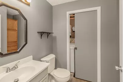 1420 Hilo Avenue N, Oakdale, MN 55128 - Photo 16
