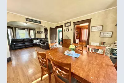 402 Saint Paul Avenue S, Thief River Falls, MN 56701 - Photo 8