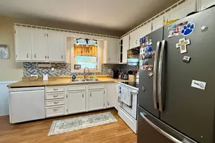 402 St Paul Ave S, Thief River Falls, MN 56701 - Photo 20