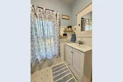 402 Saint Paul Avenue S, Thief River Falls, MN 56701 - Photo 24