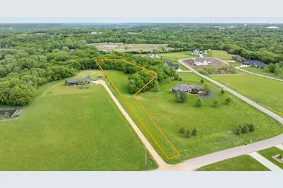 275 Summerfield Trail, Mankato, MN 56001 - Photo 1