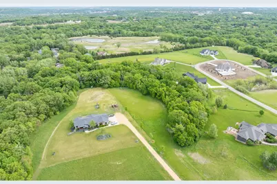 275 Summerfield Trail, Mankato, MN 56001 - Photo 6