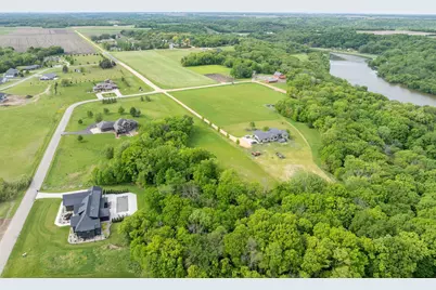 275 Summerfield Trail, Mankato, MN 56001 - Photo 14