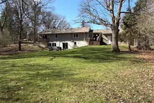 4713 Fairhills Rd W, Minnetonka, MN 55345 - Photo 56