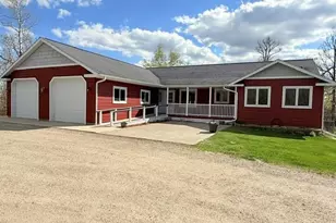 3249 Woodland Hills Dr SE, Bemidji, MN 56601 - Photo 2