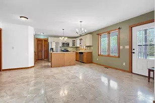 3249 Woodland Hills Dr SE, Bemidji, MN 56601 - Photo 4