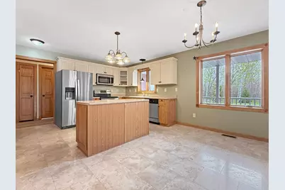 3249 Woodland Hills Drive SE, Bemidji, MN 56601 - Photo 6