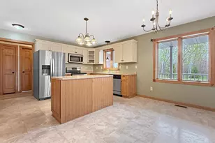 3249 Woodland Hills Dr SE, Bemidji, MN 56601 - Photo 6