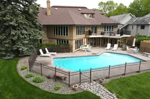 1128 Benton St, Anoka, MN 55303 - Photo 2