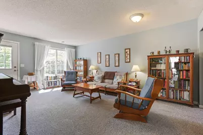 8921 Ladino Circle, Eden Prairie, MN 55347 - Photo 4