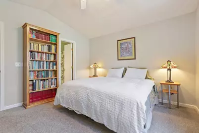 8921 Ladino Circle, Eden Prairie, MN 55347 - Photo 16