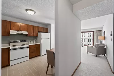 121 Washington Avenue S #1613, Minneapolis, MN 55401 - Photo 4