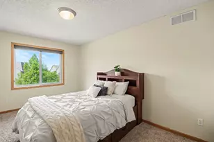 20603 Keystone Ave, Lakeville, MN 55044 - Photo 8